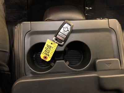 2022 Ford F-150 XLT 302A/BENCH SEAT