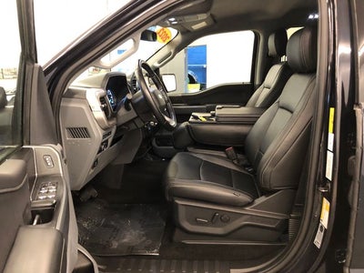 2022 Ford F-150 XLT 302A/BENCH SEAT