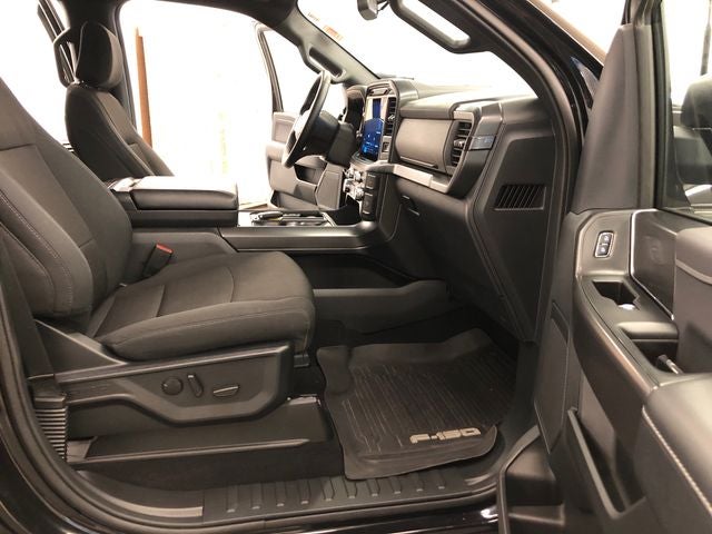 2024 Ford F-150 XLT BLACK APPEARANCE PACKAGE