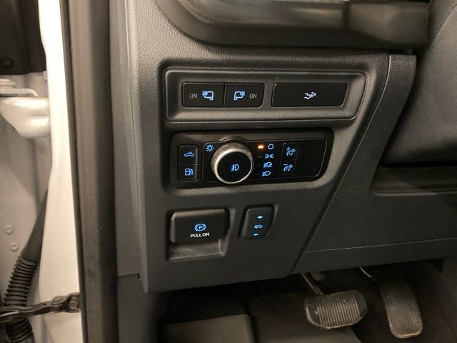 2024 Ford F-150 Lariat ROOF/BLACK APPEARANCE PACKAGE