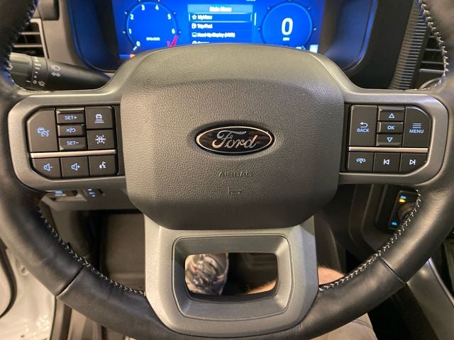 2024 Ford F-150 Lariat ROOF/BLACK APPEARANCE PACKAGE