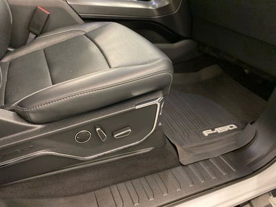 2024 Ford F-150 Lariat ROOF/BLACK APPEARANCE PACKAGE