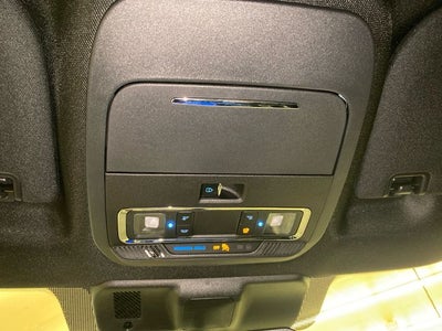 2025 Ford F-150 Lariat BLACK APPEARANCE PACKAGE