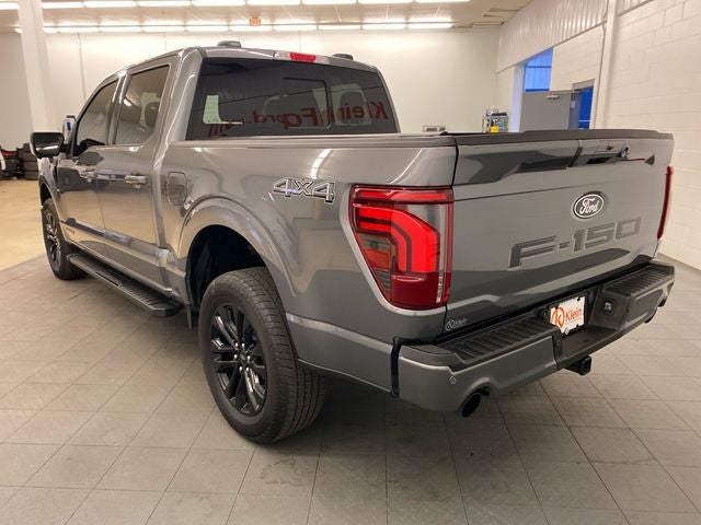 2025 Ford F-150 Lariat BLACK APPEARANCE PACKAGE