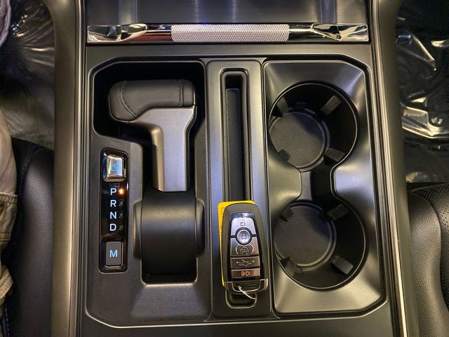 2024 Ford F-150 Lariat ROOF/BLACK APPEARANCE PACKAGE