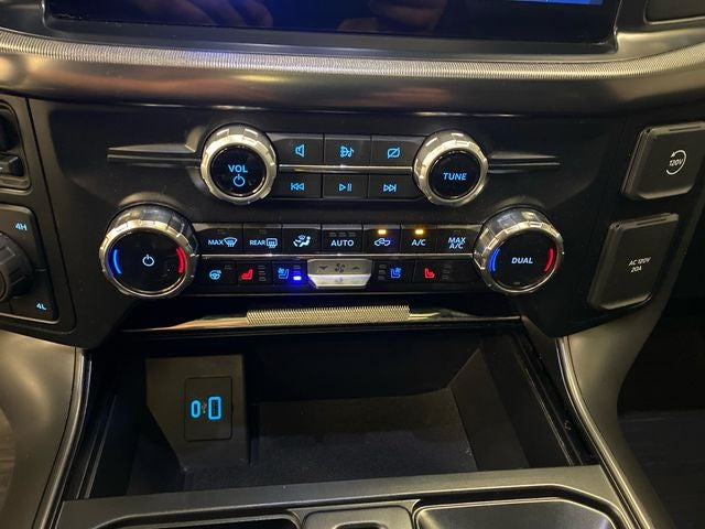 2024 Ford F-150 Lariat BLACK APPEARNCE/ROOF