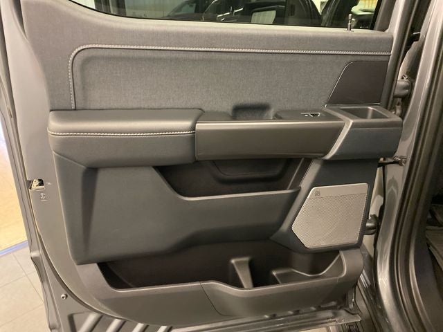 2024 Ford F-150 Lariat BLACK APPEARNCE/ROOF