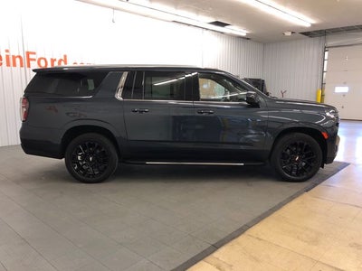 2022 Chevrolet Suburban LS
