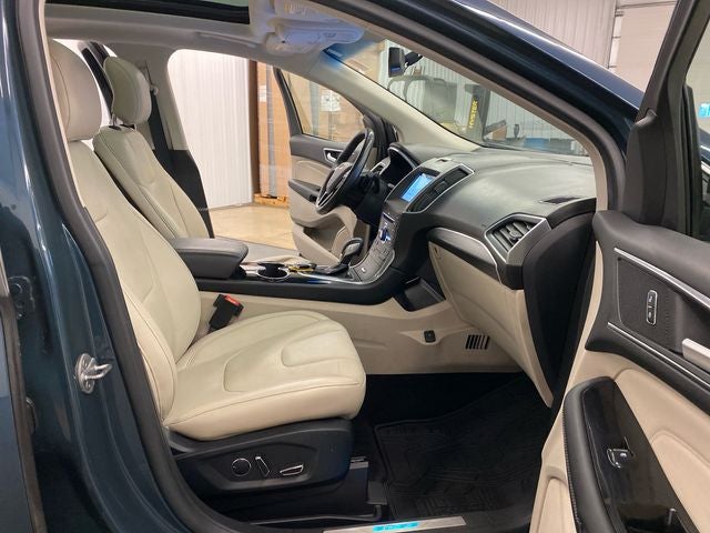 2016 Ford Edge Titanium ROOF