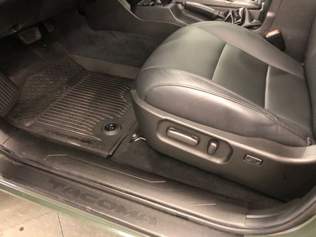 2022 Toyota Tacoma TRD Sport V6