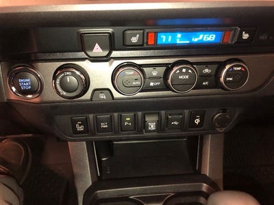 2022 Toyota Tacoma TRD Sport V6