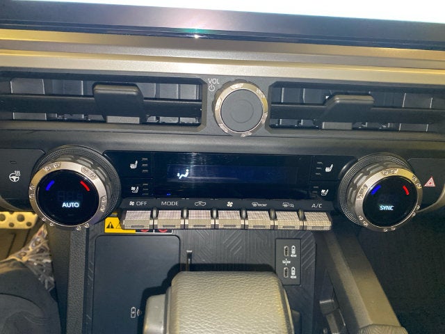 2024 Toyota Tacoma TRD Sport PREMIUM PACKAGE