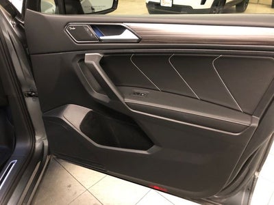 2022 Volkswagen Tiguan 2.0T SEL R-Line