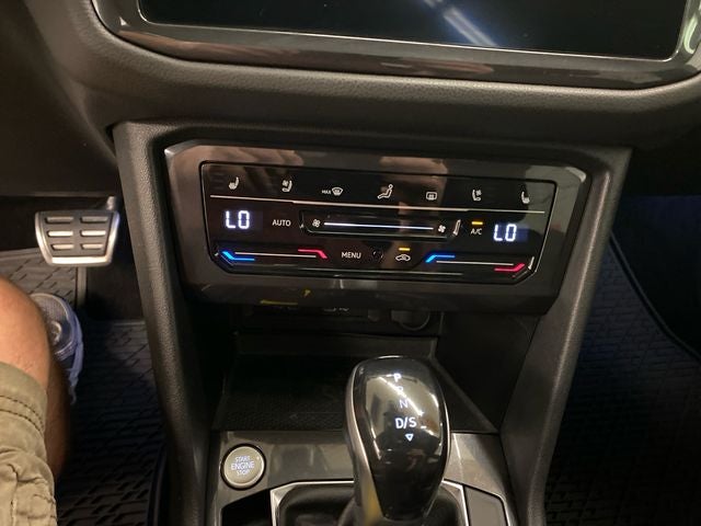 2022 Volkswagen Tiguan 2.0T SEL R-Line