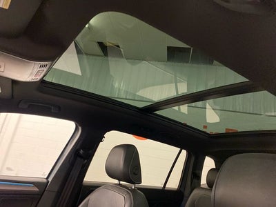 2022 Volkswagen Tiguan 2.0T SEL R-Line