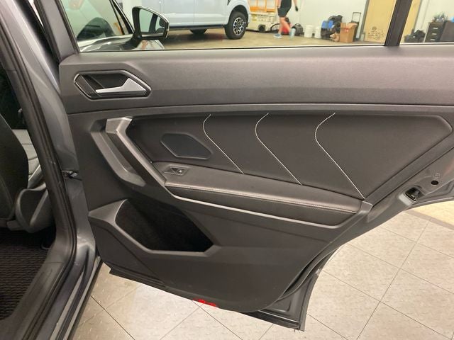 2022 Volkswagen Tiguan 2.0T SEL R-Line