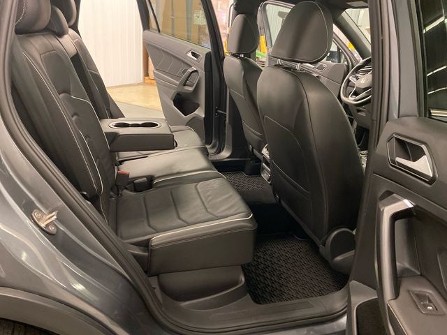 2022 Volkswagen Tiguan 2.0T SEL R-Line