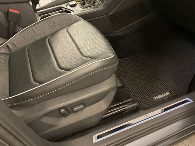 2022 Volkswagen Tiguan 2.0T SEL R-Line