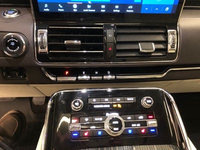 2022 Lincoln Navigator Black Label