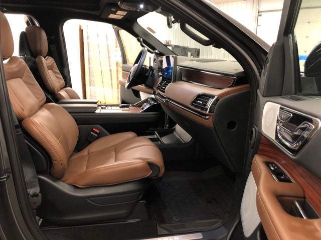 2024 Lincoln Navigator L Reserve 201a LUXURY PACKAGE