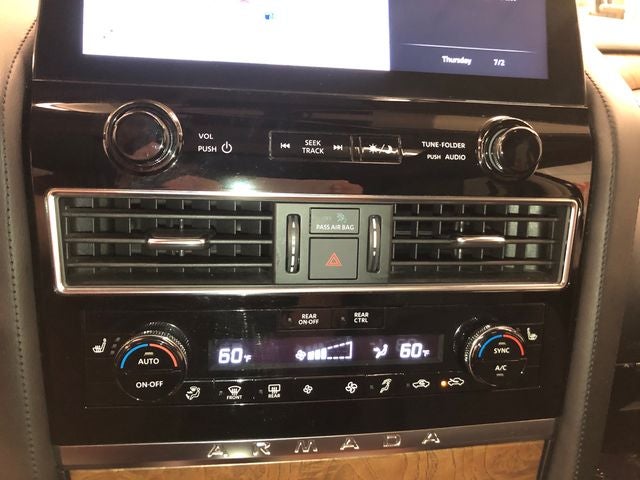 2021 Nissan Armada SL BUCKETS