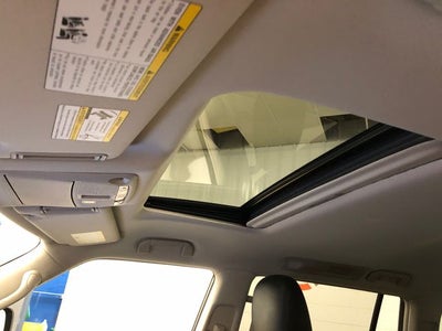 2021 Nissan Armada SL BUCKETS