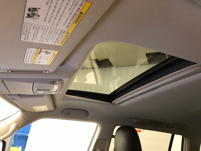 2021 Nissan Armada SL BUCKETS