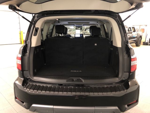 2021 Nissan Armada SL BUCKETS