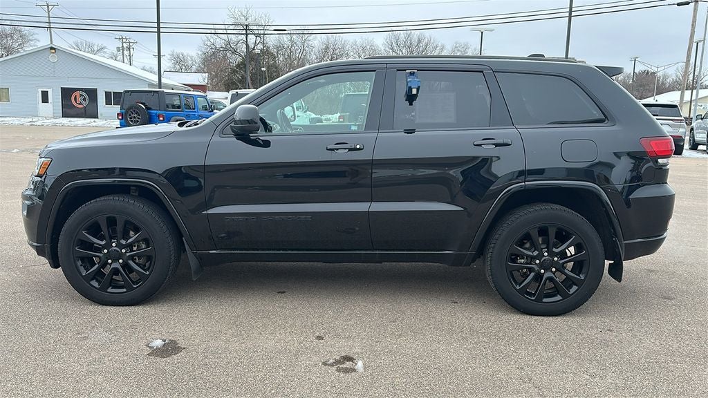 2021 Jeep Grand Cherokee Laredo X 4x4