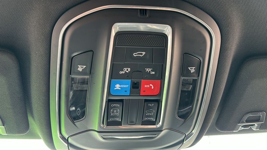 2025 Jeep Grand Cherokee Altitude X 4x4