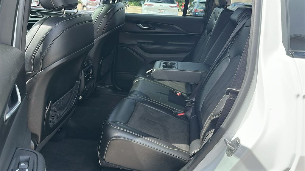 2025 Jeep Grand Cherokee Altitude X 4x4