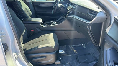 2023 Jeep Grand Cherokee Laredo 4x4