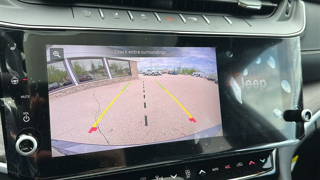 2026 Jeep Grand Cherokee GRAND CHEROKEE LAREDO ALTITUDE 4X4
