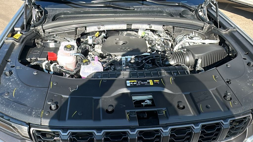 2026 Jeep Grand Cherokee GRAND CHEROKEE LAREDO ALTITUDE 4X4