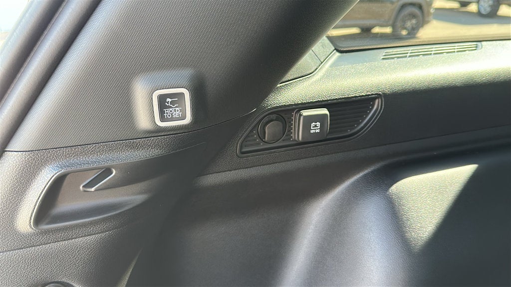 2027 Jeep Grand Cherokee GRAND CHEROKEE LAREDO ALTITUDE 4X4