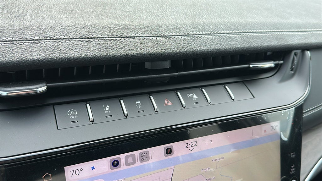 2027 Jeep Grand Cherokee GRAND CHEROKEE LIMITED RESERVE 4X4