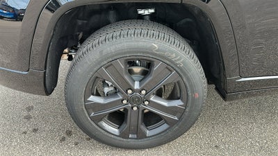 2027 Jeep Grand Cherokee GRAND CHEROKEE LIMITED RESERVE 4X4