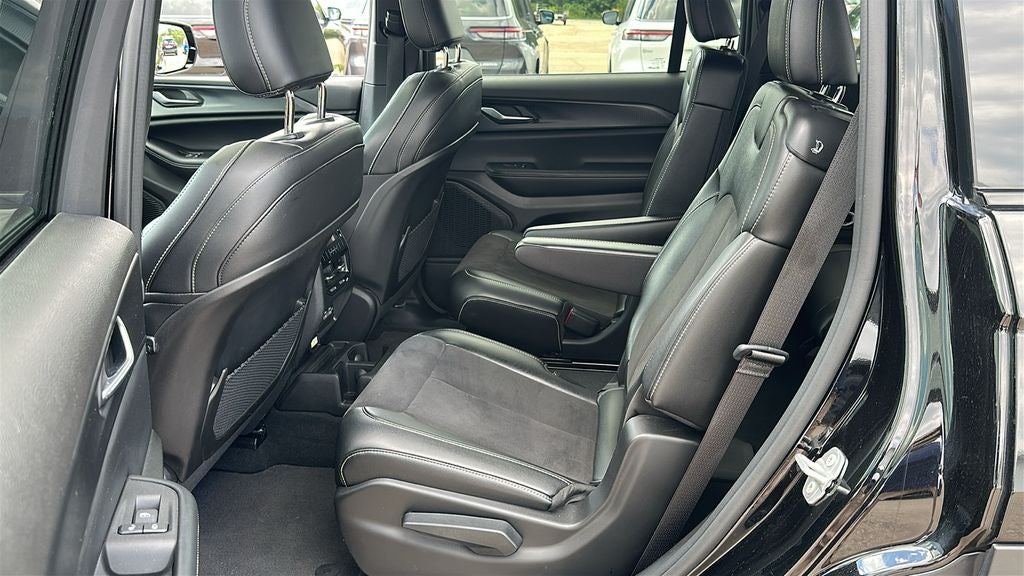 2024 Jeep Grand Cherokee L Altitude X 4x4