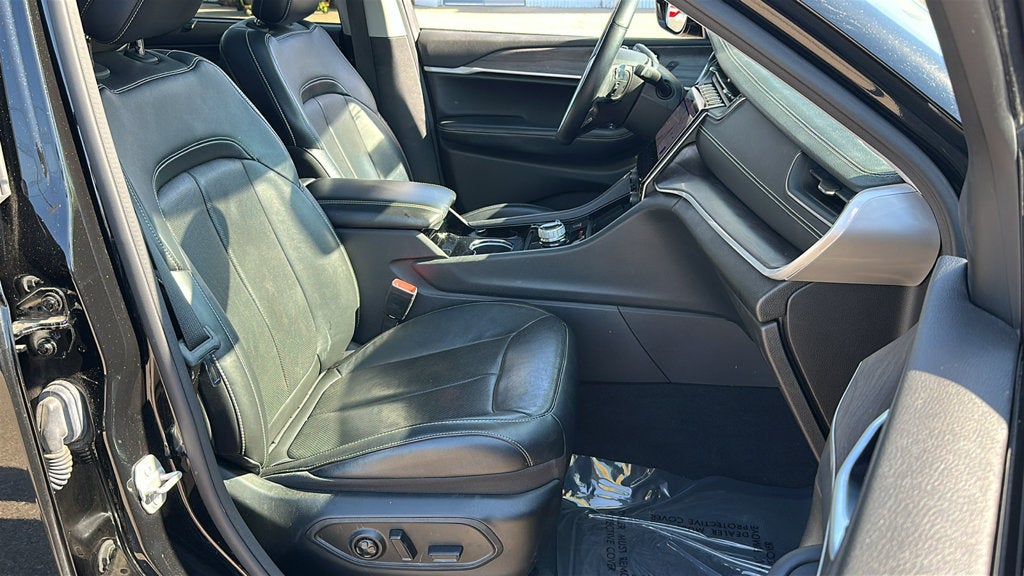 2022 Jeep Grand Cherokee L Limited 4x4