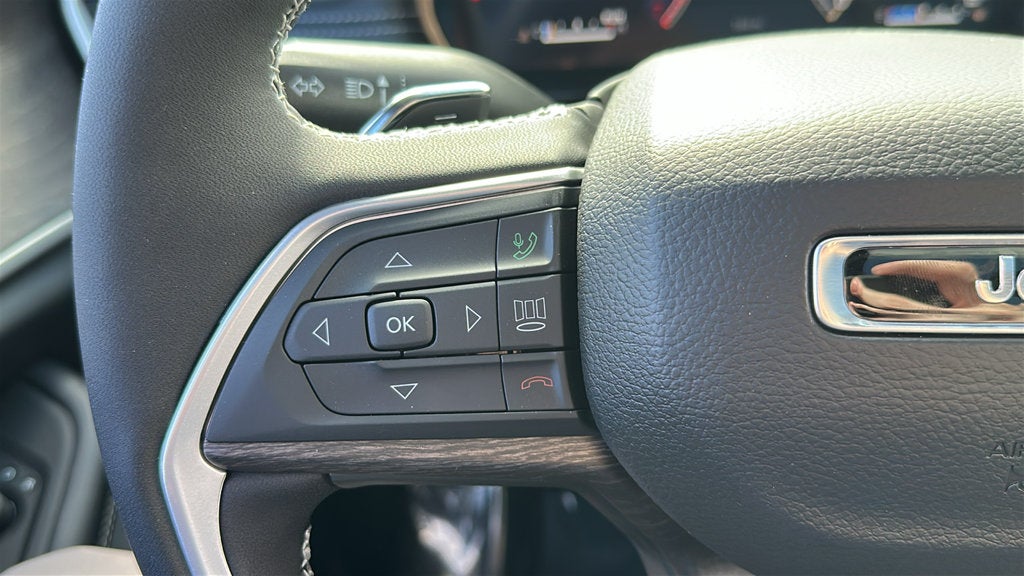 2027 Jeep Grand Cherokee GRAND CHEROKEE L LIMITED 4X4