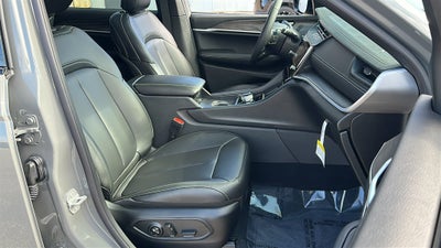 2027 Jeep Grand Cherokee GRAND CHEROKEE L LIMITED 4X4