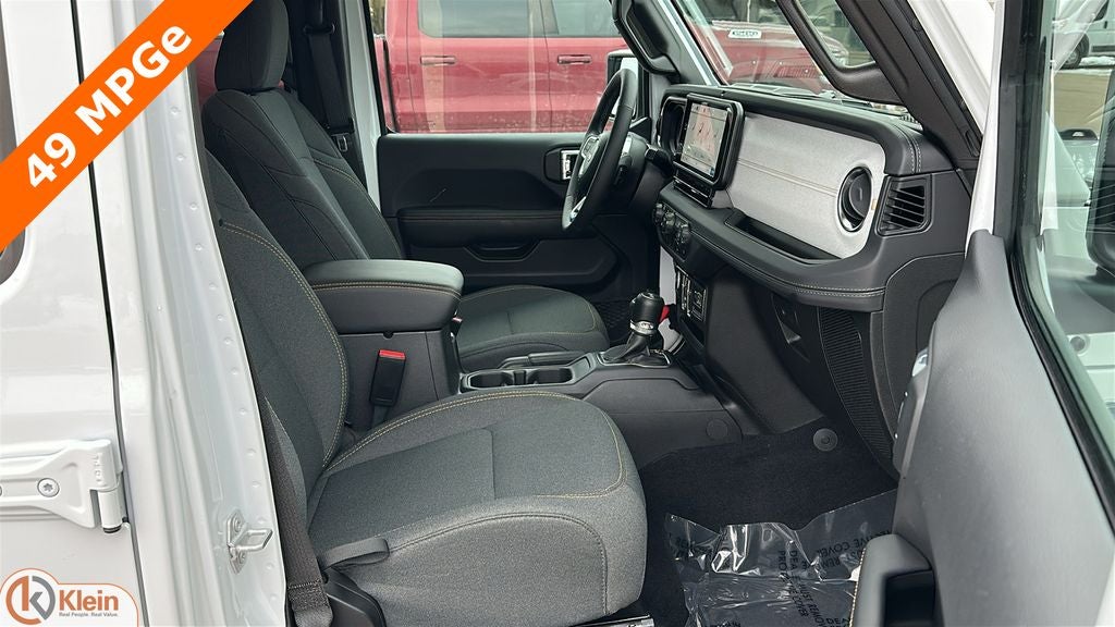 2025 Jeep Wrangler 4xe Sahara 4xe