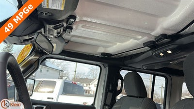 2025 Jeep Wrangler Sahara 4xe