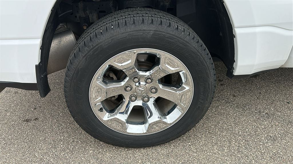 2022 RAM 1500 Big Horn Crew Cab 4x4 5'7' Box