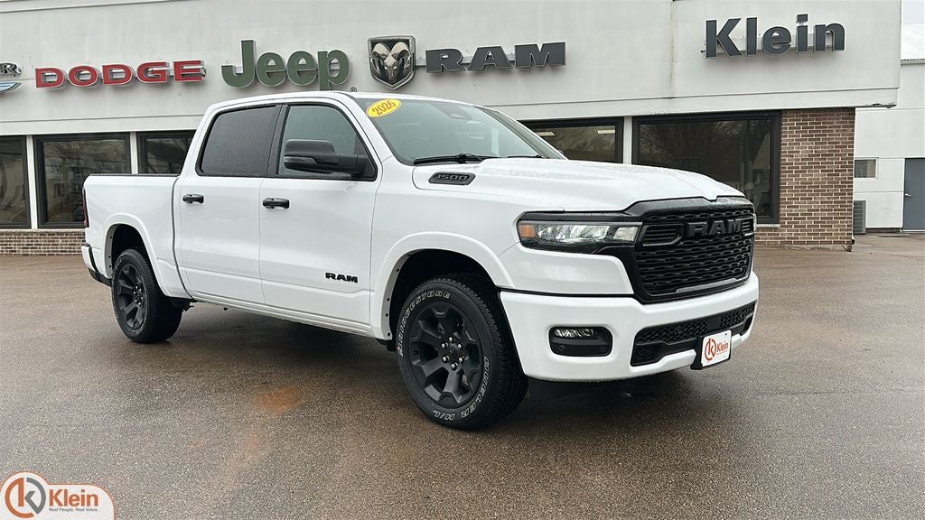 2026 RAM Ram 1500 RAM 1500 LONE STAR CREW CAB 4X4 5'7' BOX