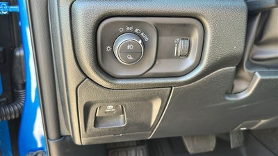 2026 RAM Ram 1500 RAM 1500 WARLOCK CREW CAB 4X4 5'7' BOX