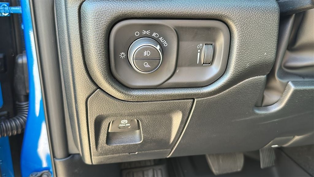 2026 RAM Ram 1500 RAM 1500 WARLOCK CREW CAB 4X4 5'7' BOX