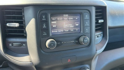 2024 RAM 1500 Tradesman Crew Cab 4x4 5'7' Box