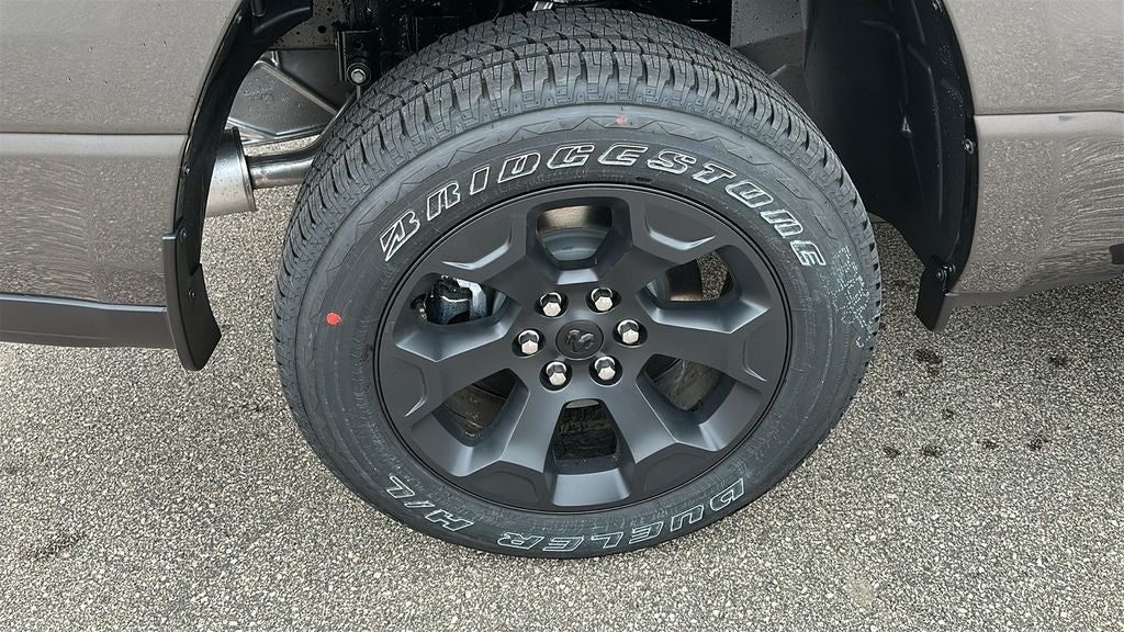 2026 RAM Ram 1500 RAM 1500 EXPRESS CREW CAB 4X4 5'7' BOX