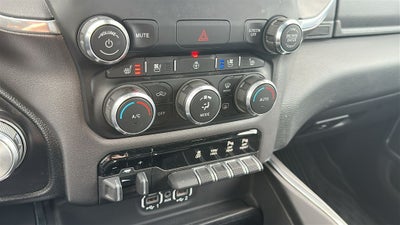 2021 RAM 1500 Laramie Crew Cab 4x4 5'7' Box